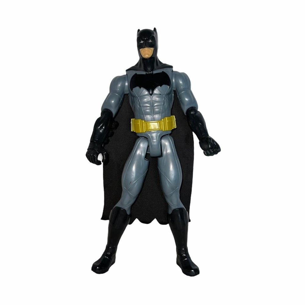 Mattel DC Comics Batman Gold Belt Cape 12" Figure